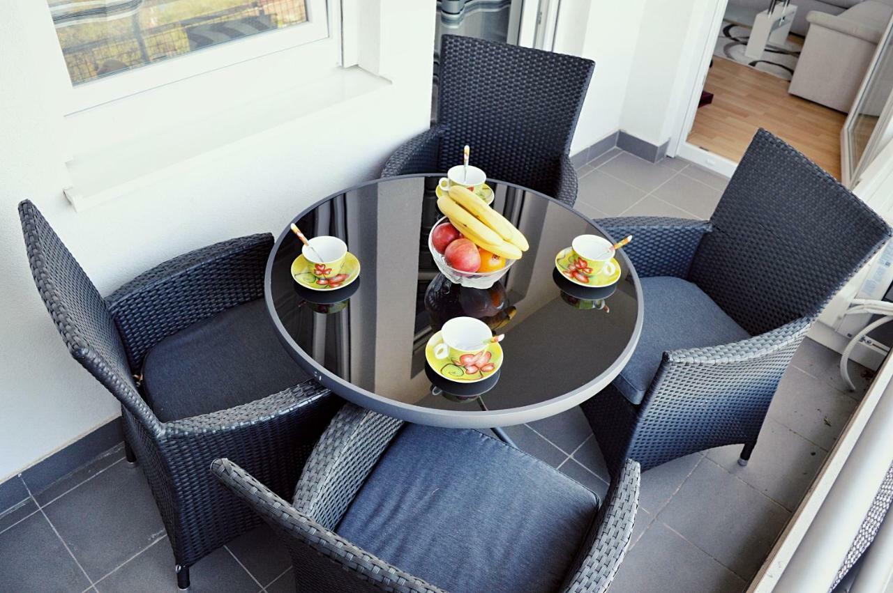 Apartman Andrijana Ловран Екстериор снимка
